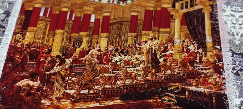 فرش عتیقه نخ ابریشمی|فرش|بهارستان, |دیوار