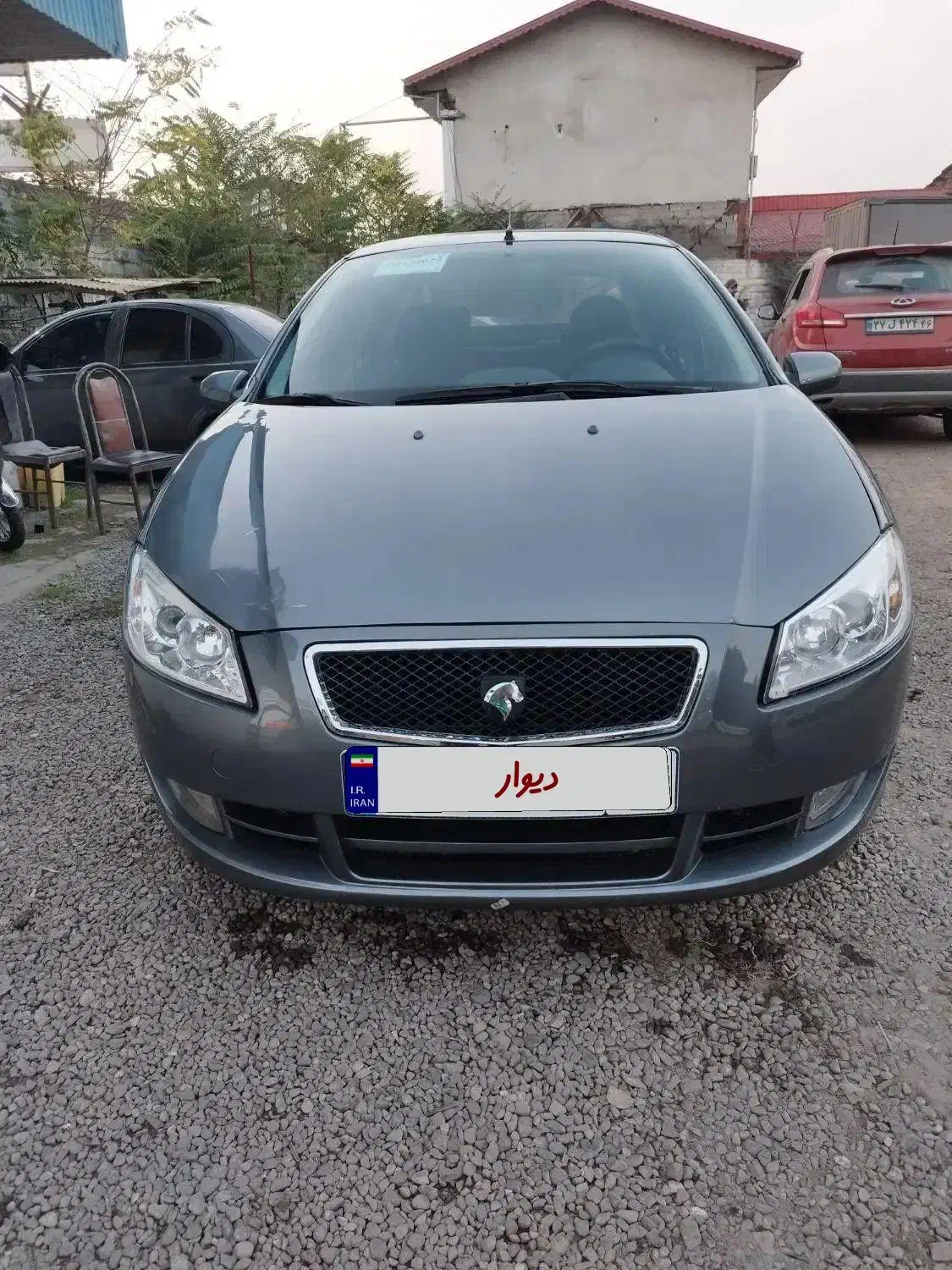 رانا 98 کارمندی بی رنگ|خودرو سواری و وانت|رشت, فلسطین|دیوار