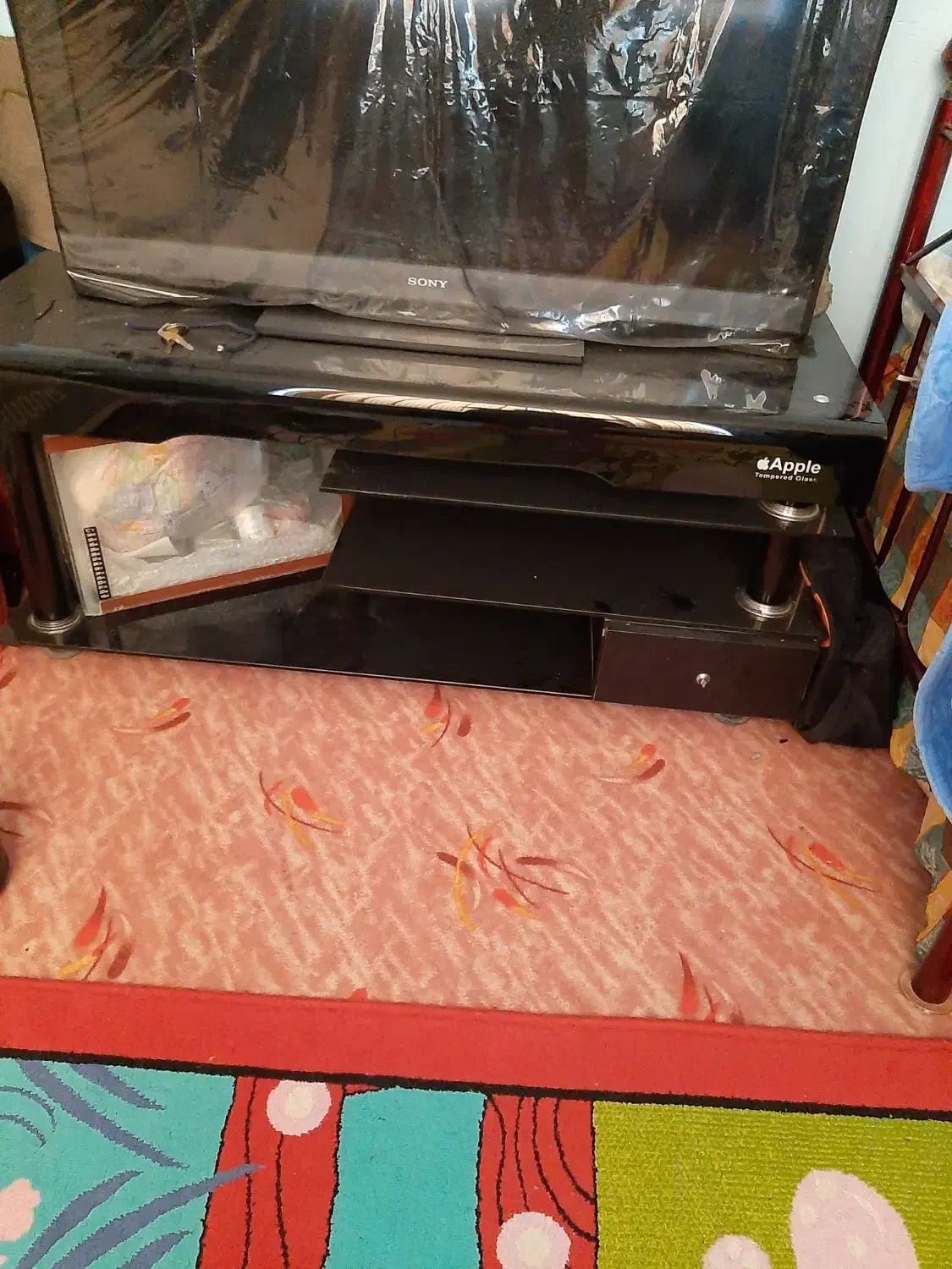 میز تی وی شیشه ای|میز تلویزیون|استهبان, |دیوار