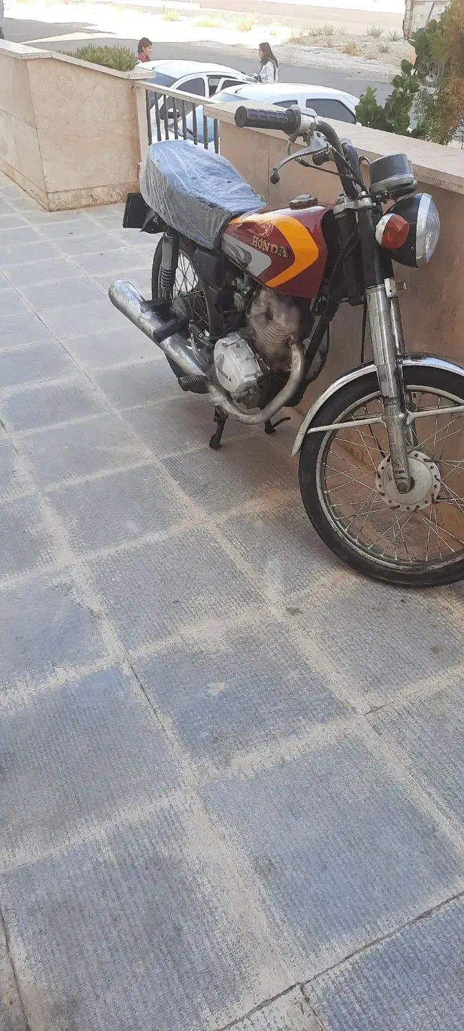 سیجی ۱۲۵|موتورسیکلت|قزوین, |دیوار