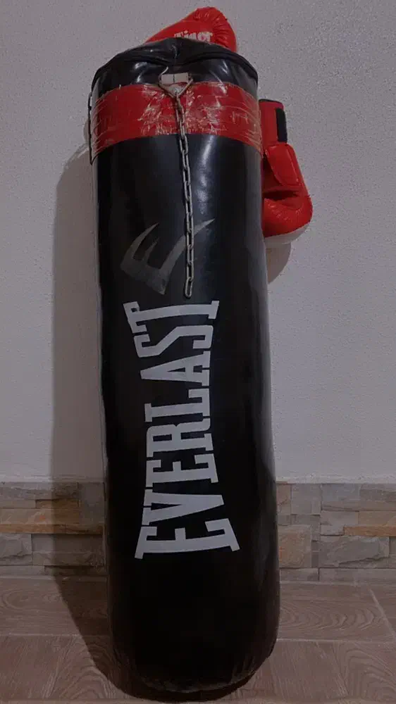 کیسه بوکس|تجهیزات ورزشی|شیروان (خراسان), |دیوار