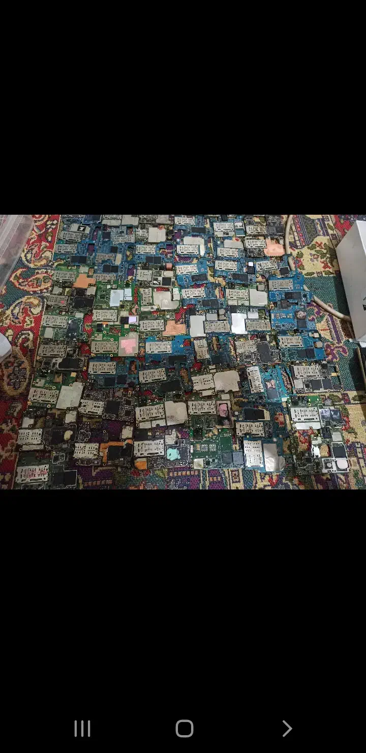 خرید بردهای اندرویدی کیلویی۴۰ میلیون|خدمات رایانه‌ای و موبایل|مشهد, کارگران|دیوار