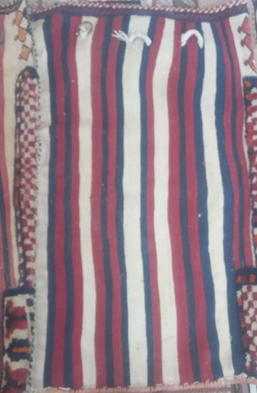 صنایع دستی قدیمی((هور|گلیم، جاجیم، گبه|شهرکرد, |دیوار