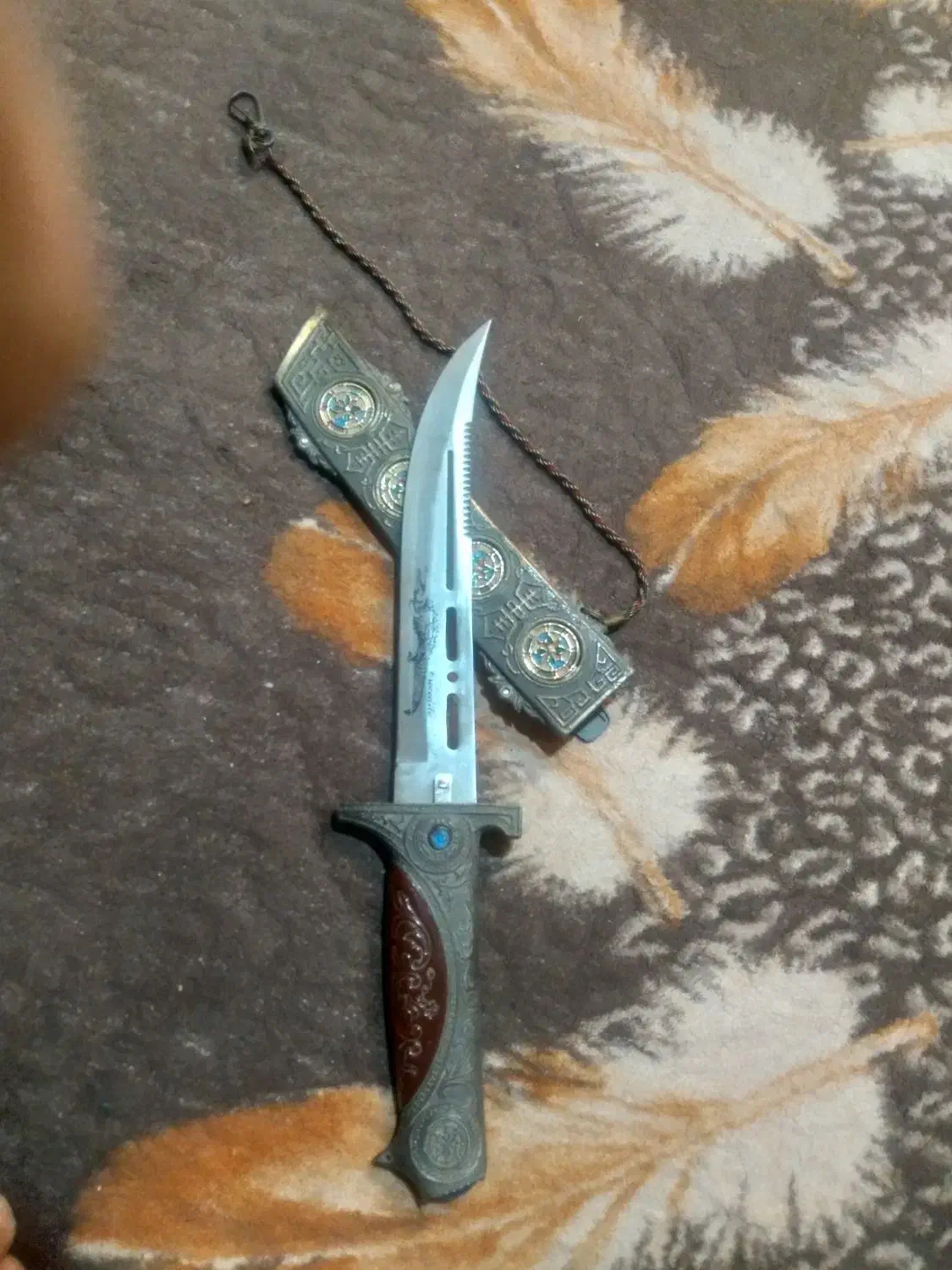 خنجره خیلی زیبا قدیمی چاقو|کلکسیون اشیاء عتیقه|شیراز, بالا کفت|دیوار