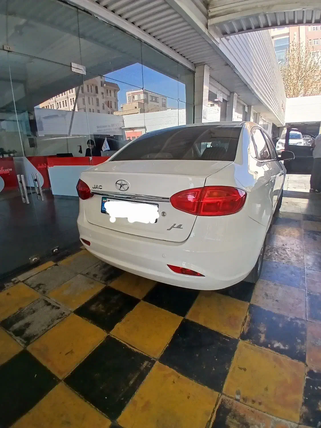 جک جی 4 /۱۴۰۳ سند و مدارک آماده|خودرو سواری و وانت|تهران, دانشگاه شریف|دیوار