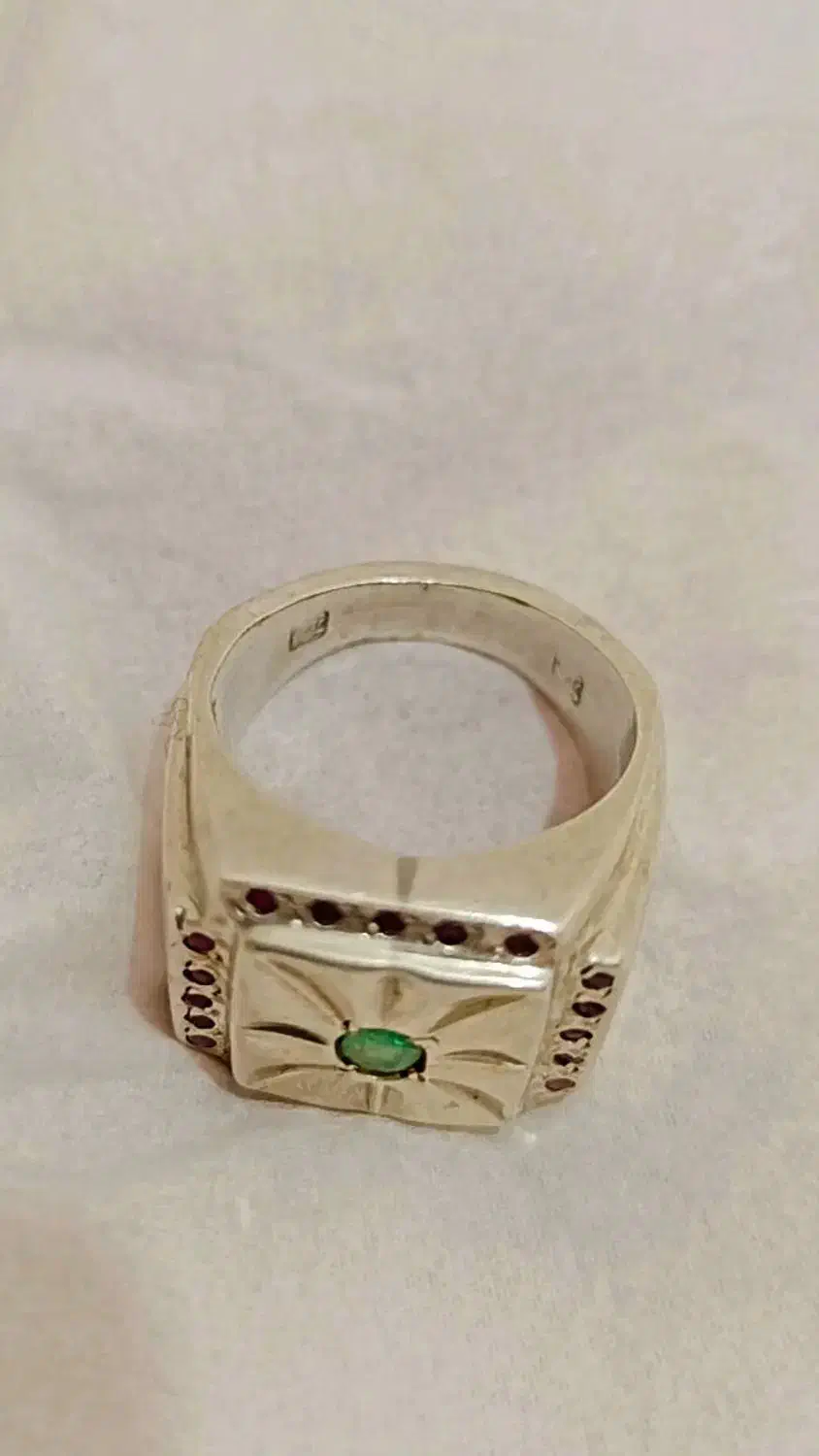 زمرد کلمبیا|جواهرات|ساوه, |دیوار