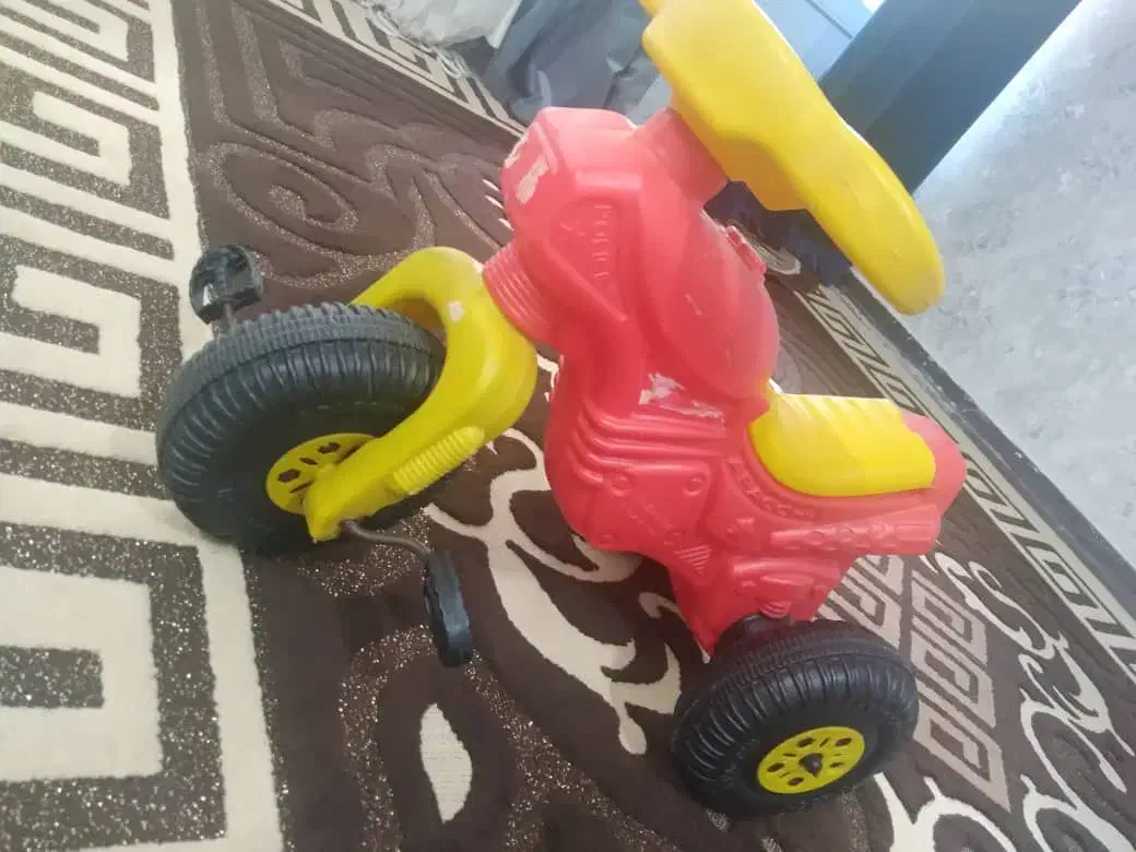 دوچرخه بچگانه|دوچرخه، اسکیت، اسکوتر|اصفهان, رهنان|دیوار