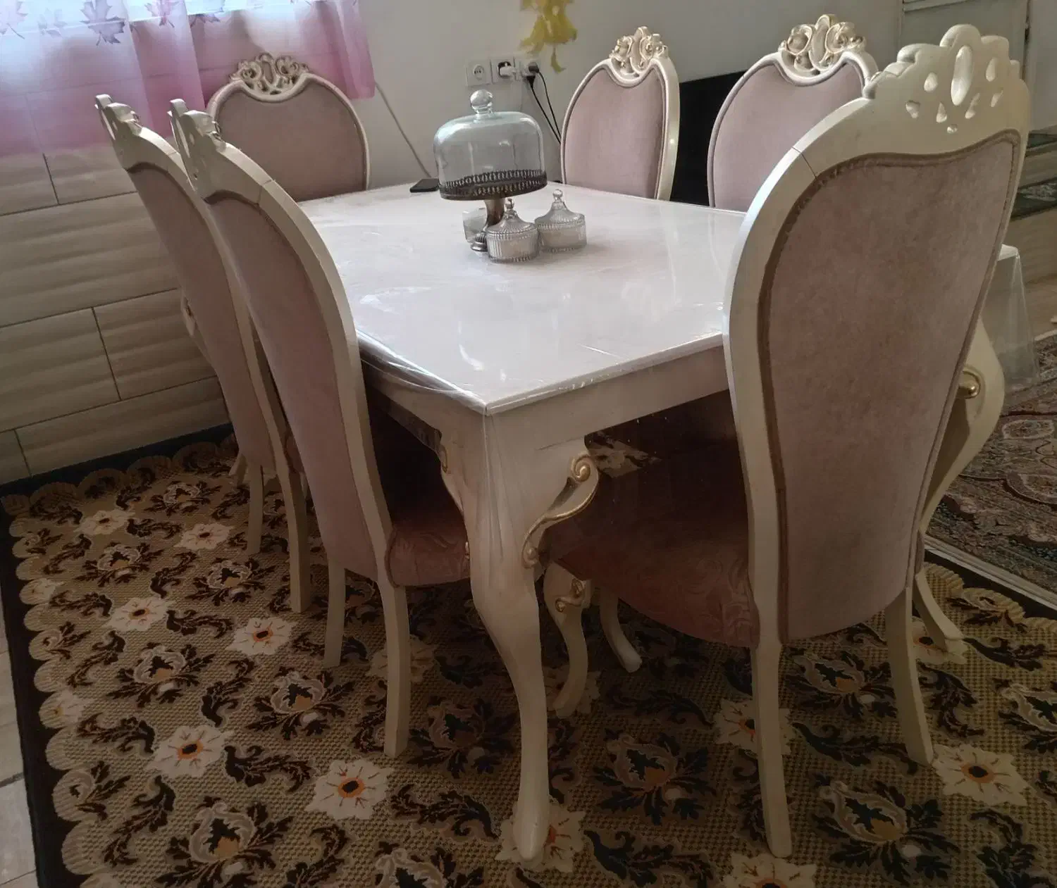 مبل و میز نهار خوری|مبلمان خانگی و میز عسلی|بومهن, |دیوار