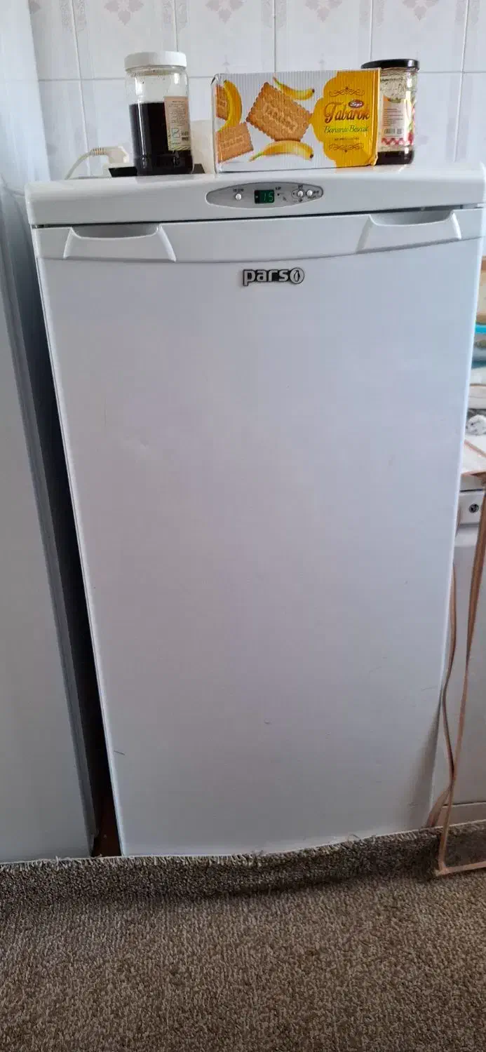 فریزر ۱۰ فوت. پارس  صحیح وسالم|یخچال و فریزر|فیروزآباد (فارس), |دیوار