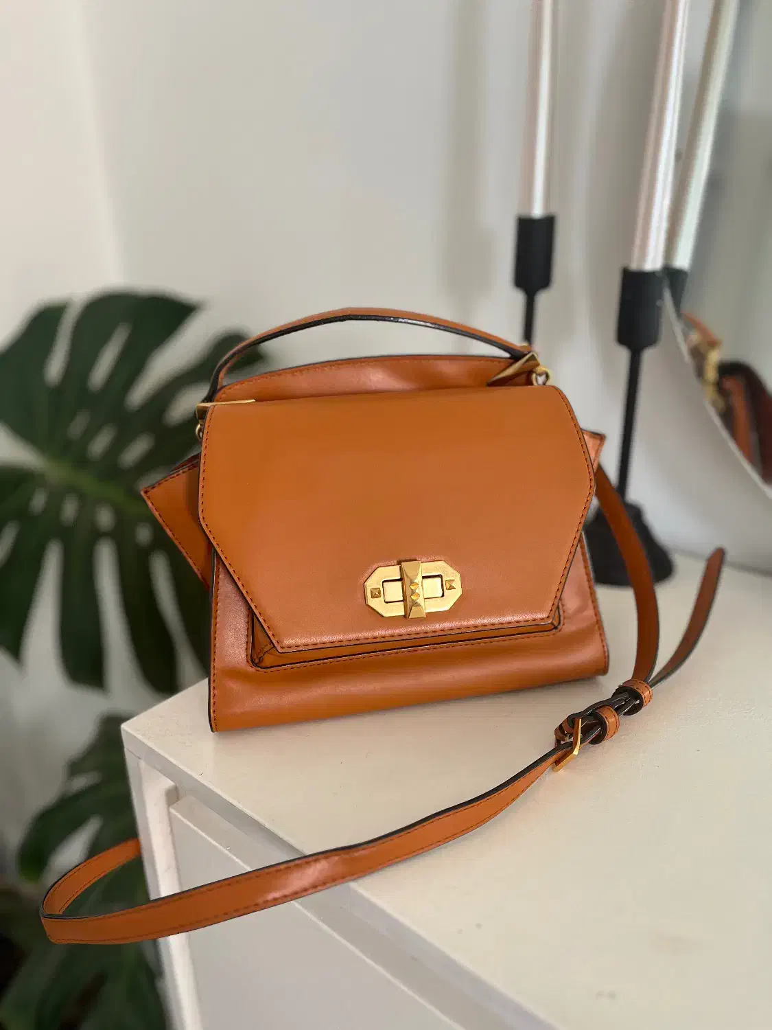 کیف عسلی برند charles and keith|کیف، کفش، کمربند|تهران, تجریش|دیوار