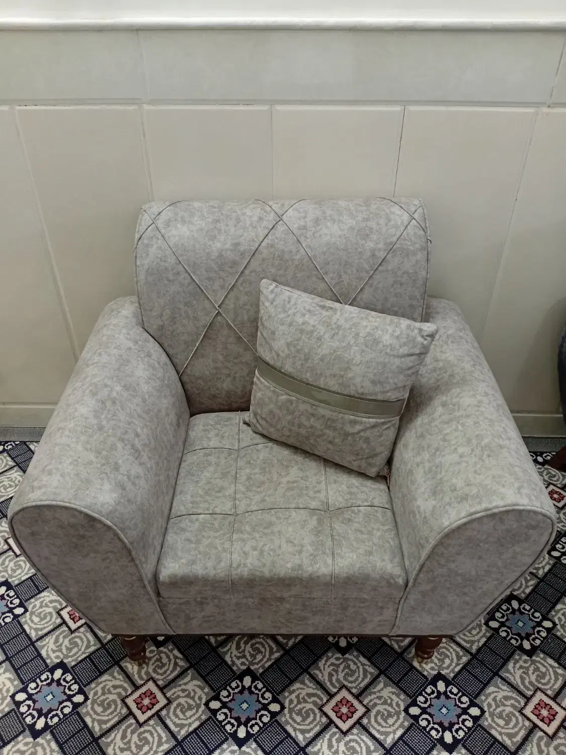 مبل تکنفره|مبلمان خانگی و میز عسلی|قم, الوندیه و گذر صادق|دیوار