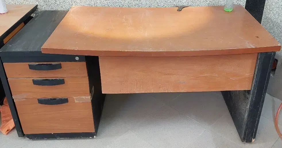 میز به همراه کشو جدا|میز تحریر و کامپیوتر|تهران, فدک|دیوار