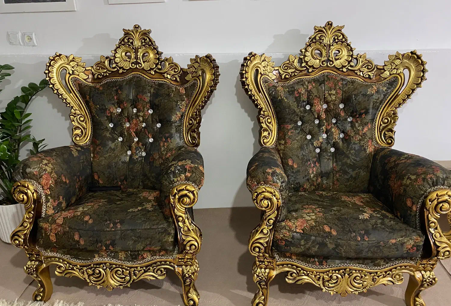 مبل سلطنتی  شیک کار تهران|مبلمان خانگی و میز عسلی|مشهد, نیروی هوایی|دیوار