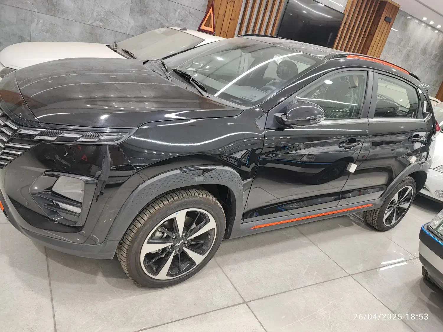 فروش فوری زیر قیمت بازار x33 cross دنده|خودرو سواری و وانت|تهران, ترمینال غرب|دیوار