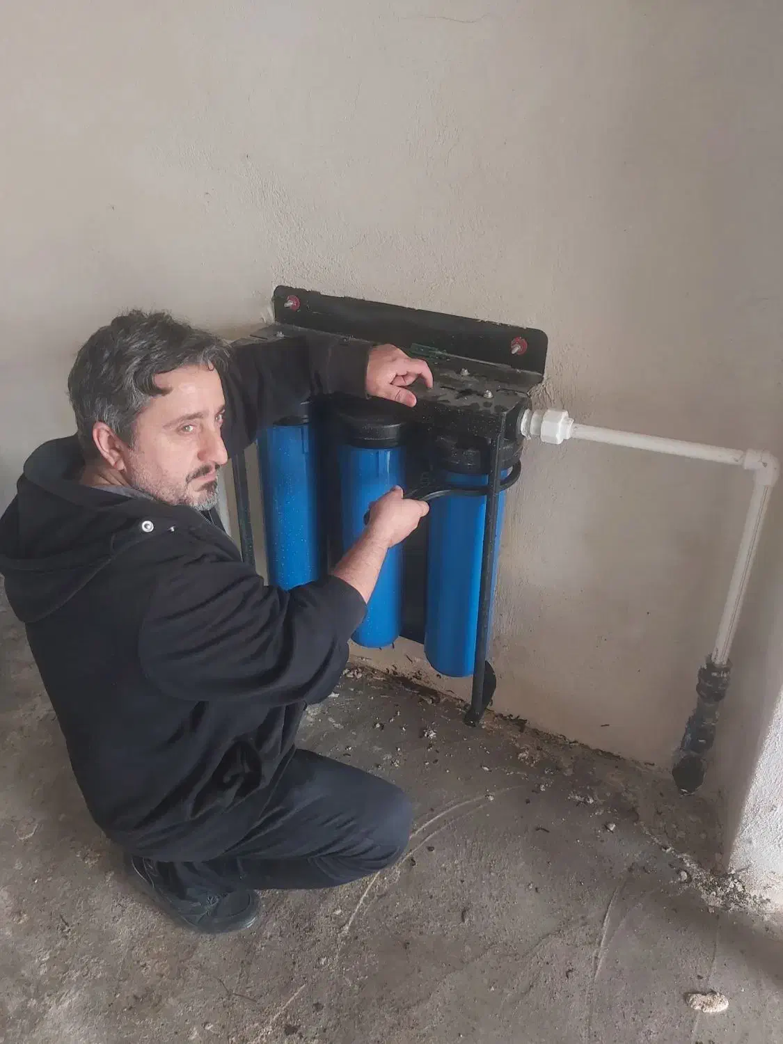 تعمیر /تصفیه اب / نصب/ تعویض فیلتر|خدمات پیشه و مهارت|رشت, سعدی (تختی)|دیوار