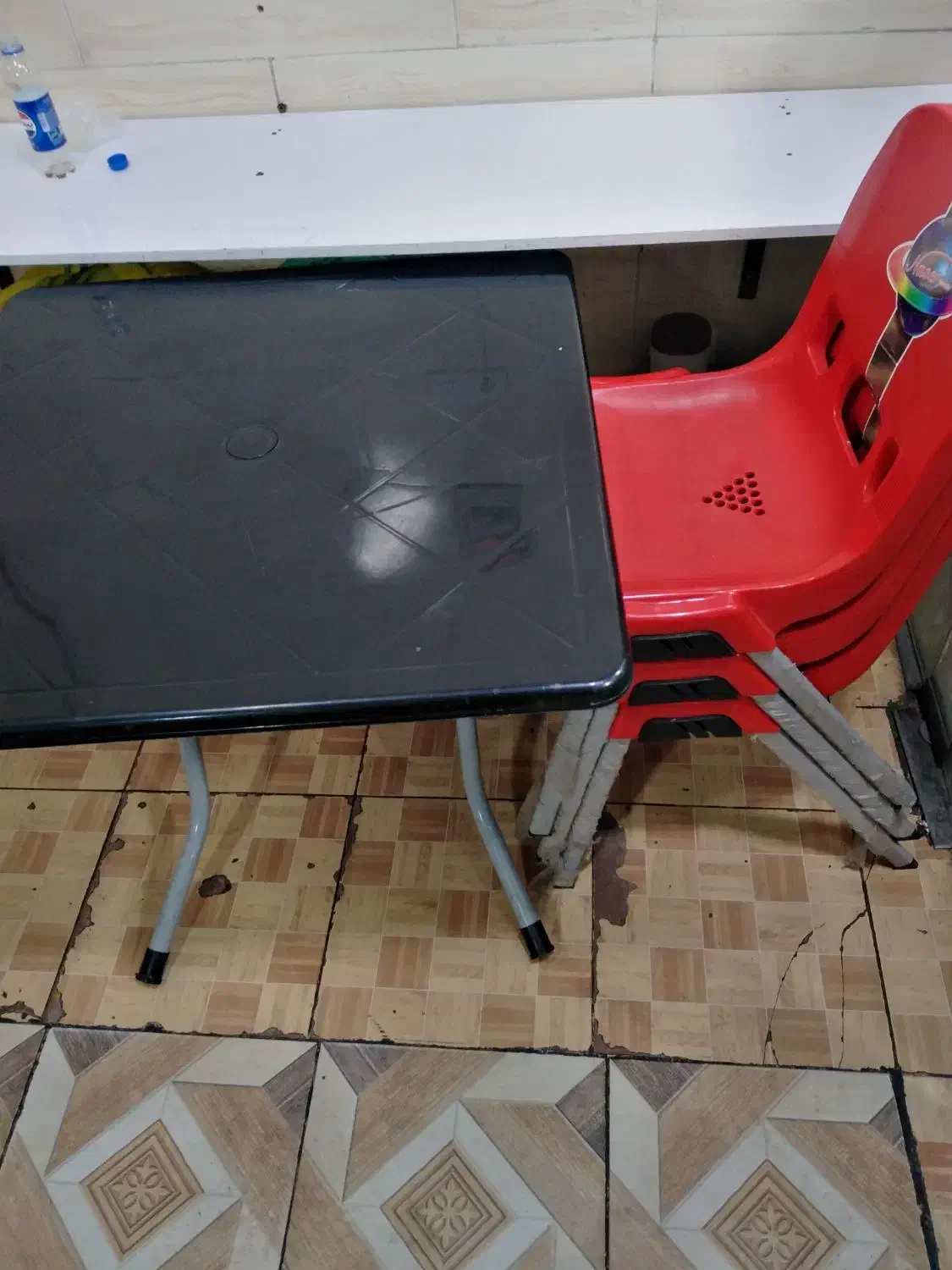 میز صندلی تاشو|میز و صندلی غذاخوری|قم, شهرک امام حسن|دیوار