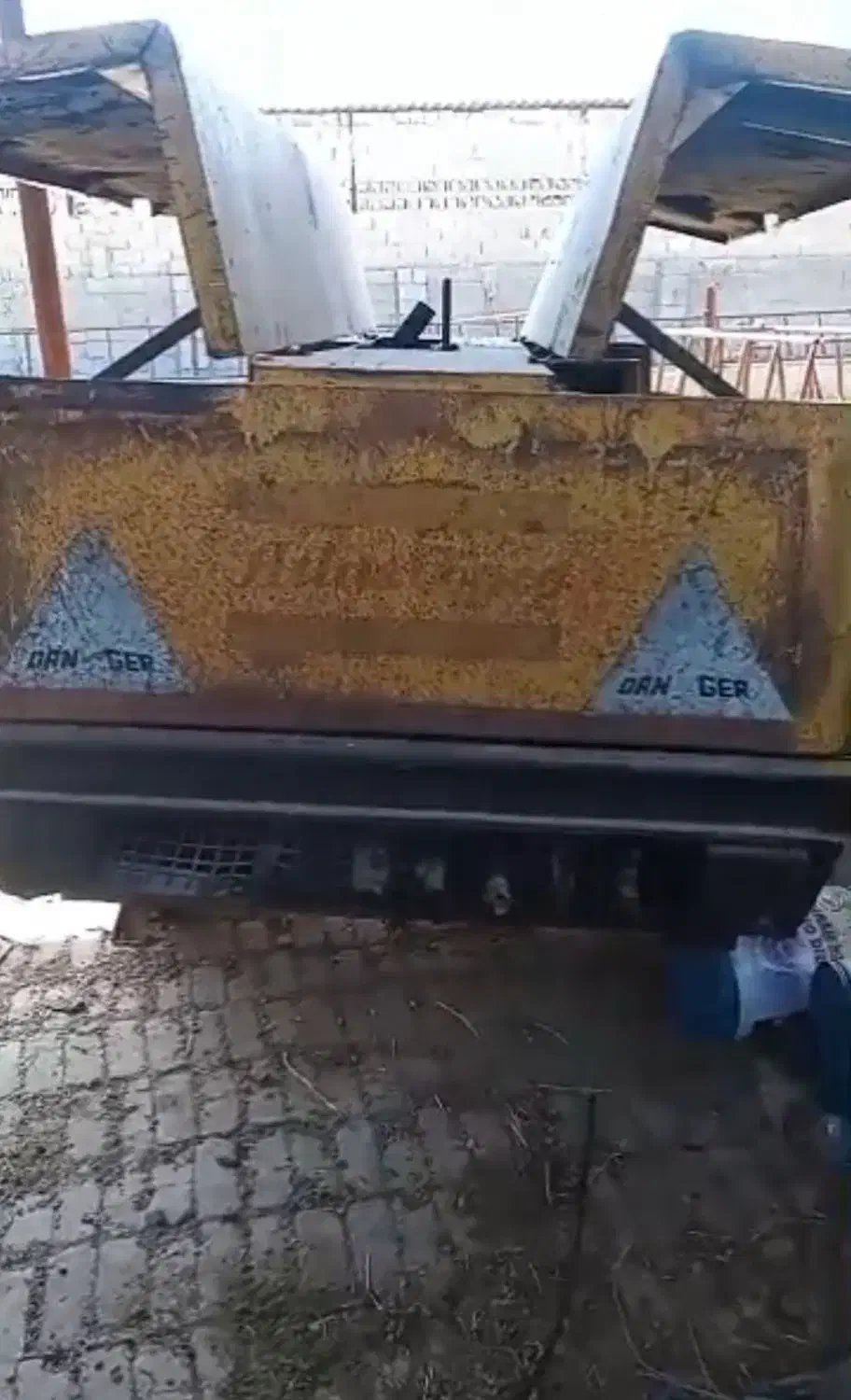 دستگاه کمپرسور|ابزارآلات|شیراز, باغ تخت|دیوار