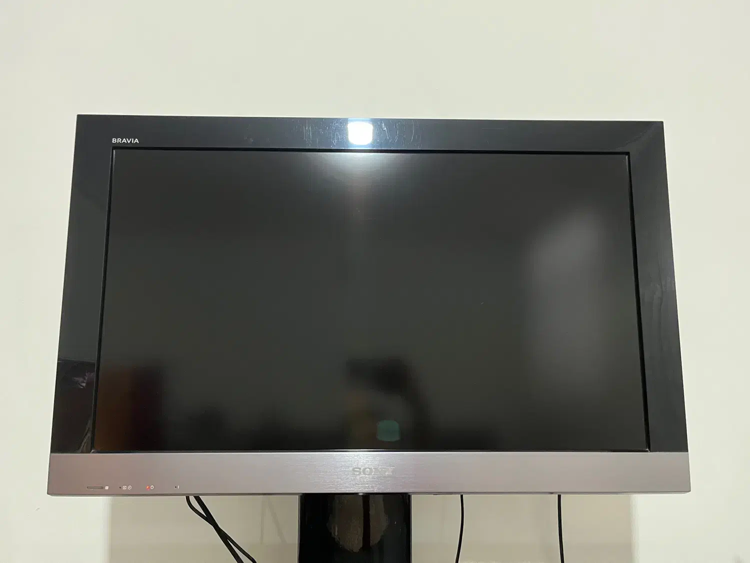 تلویزیون ۳۲ اینچ سونی و زیر تلویزیونی|تلویزیون و پروژکتور|کرمانشاه, |دیوار