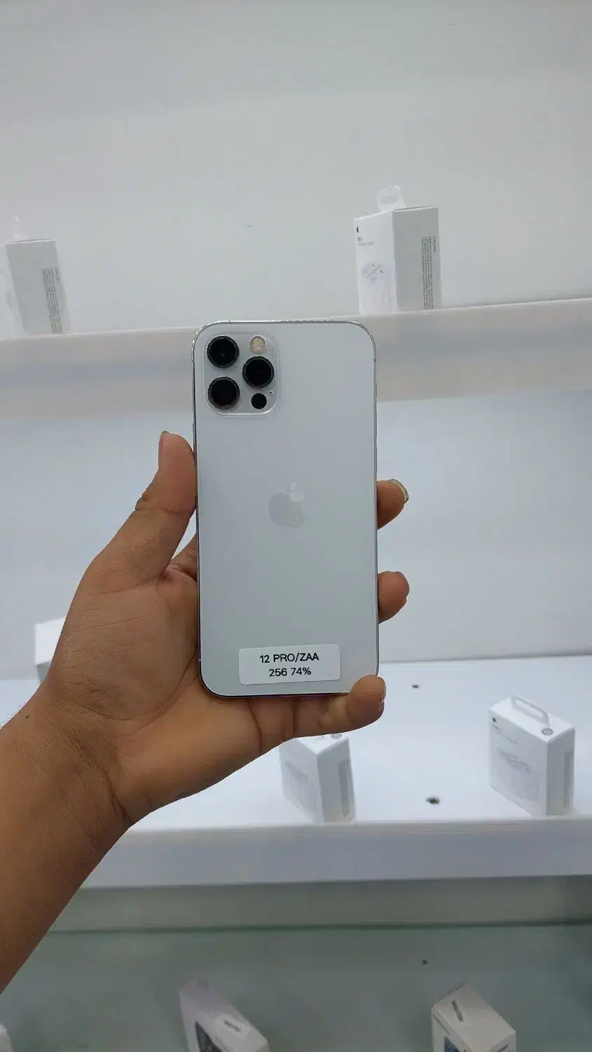 ایفون 12pro|موبایل|شیراز, زند|دیوار