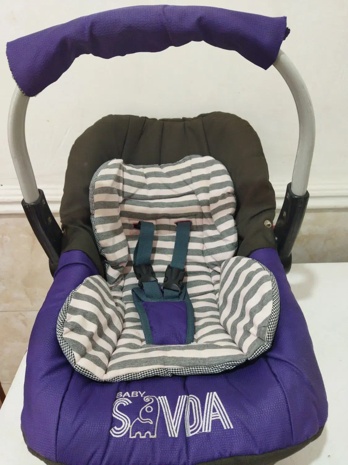 کریر|کالسکه و لوازم جانبی|برازجان, |دیوار