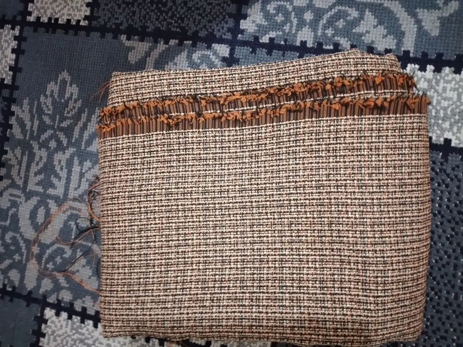 حراج پارچه پائیزی|لباس|گنبد کاووس, |دیوار