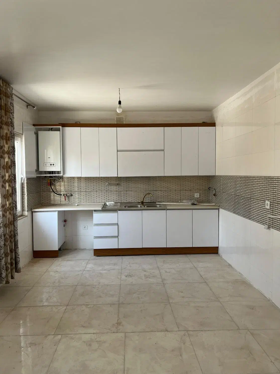 خانه ویلایی سنددارکنتور/بافت/کردان سهیلیه تهراندشت|فروش خانه و ویلا|کرج, چمن|دیوار