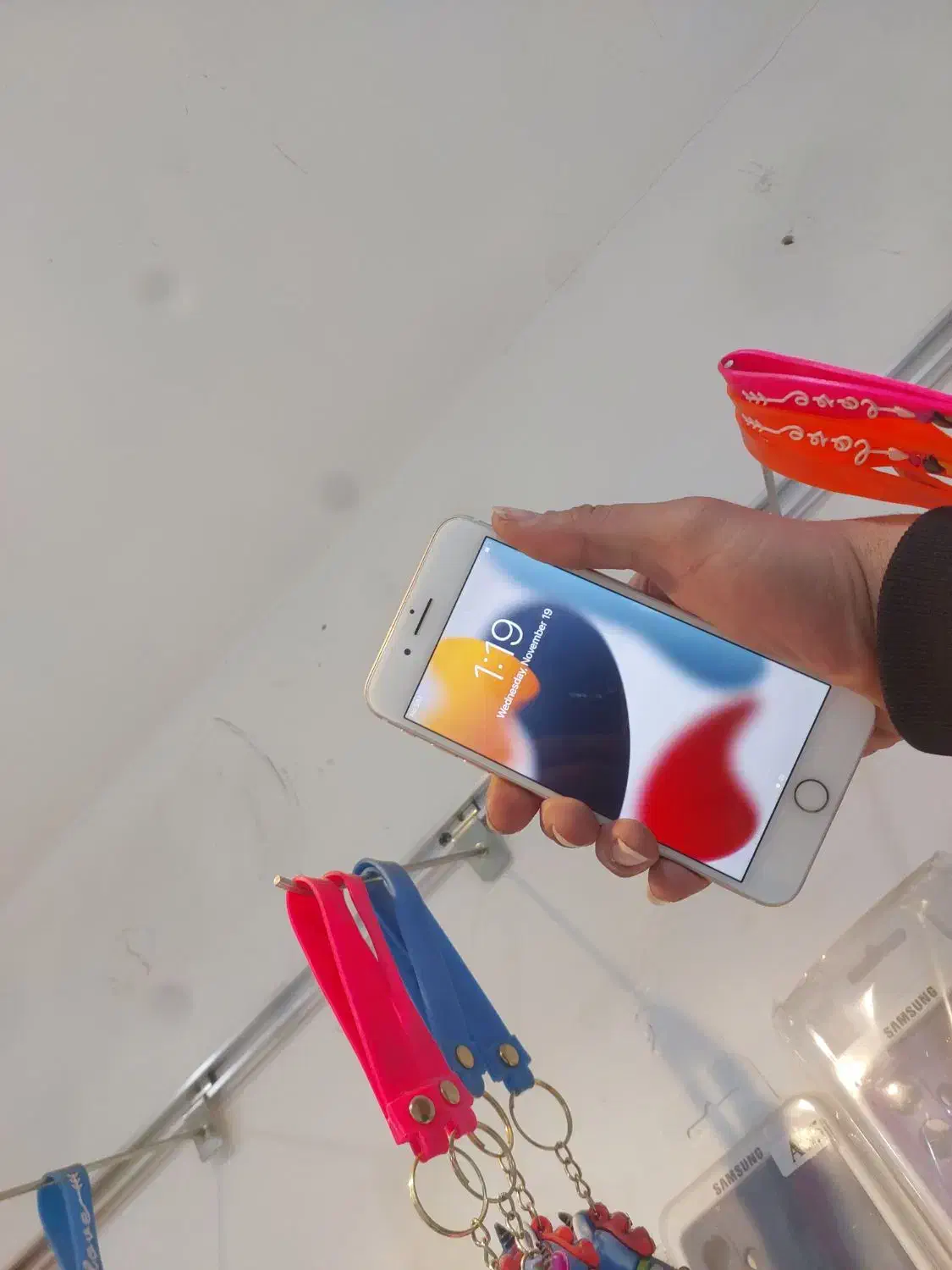 آیفون 7plus 128 گلد تمیزدرحدنو به همراه هدیه|موبایل|قم, عمار یاسر|دیوار