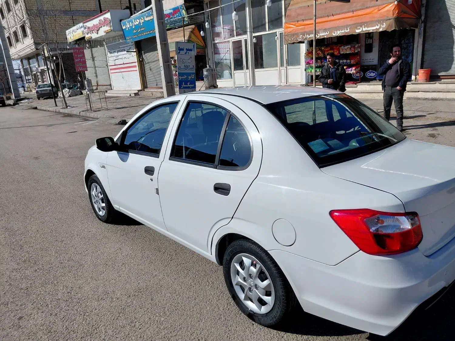 ساینا ۴۰۱ بدون رنگ|خودرو سواری و وانت|قزوین, |دیوار