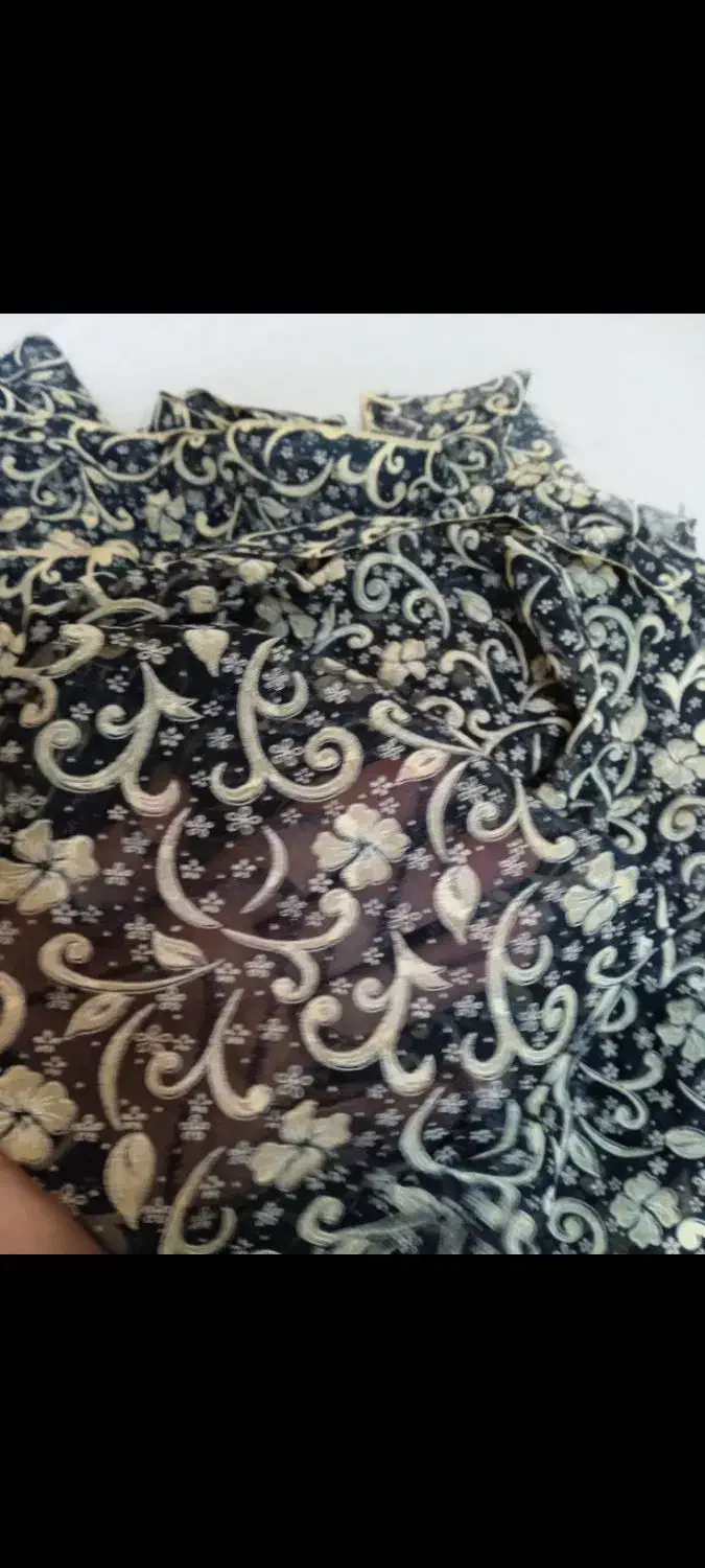 قواره چادری|لباس|تهران, سبلان (لشگر)|دیوار