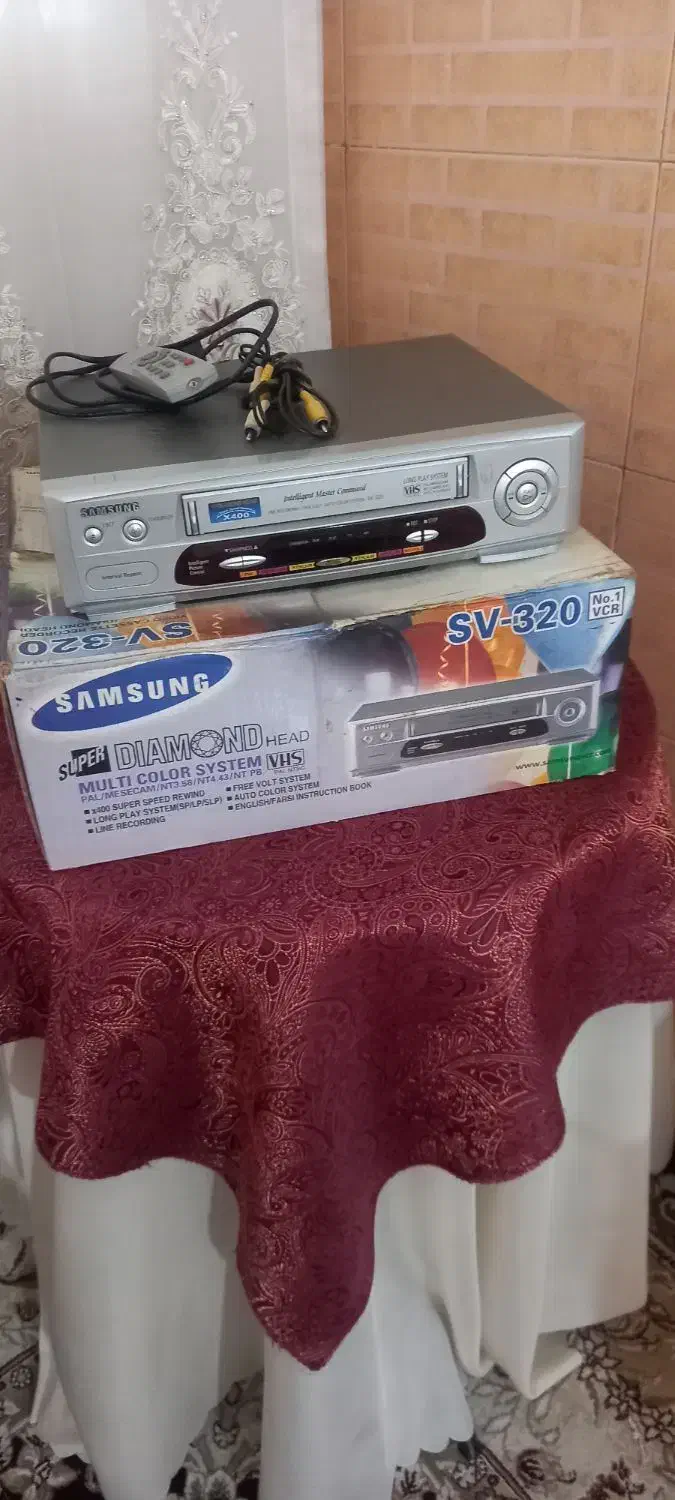 ویدیو سامسونگ سالم ۷۰۰۰۰۰هزارتومان|پخش‌کننده DVD و ویدیو|قدس, شهر‌قدس|دیوار