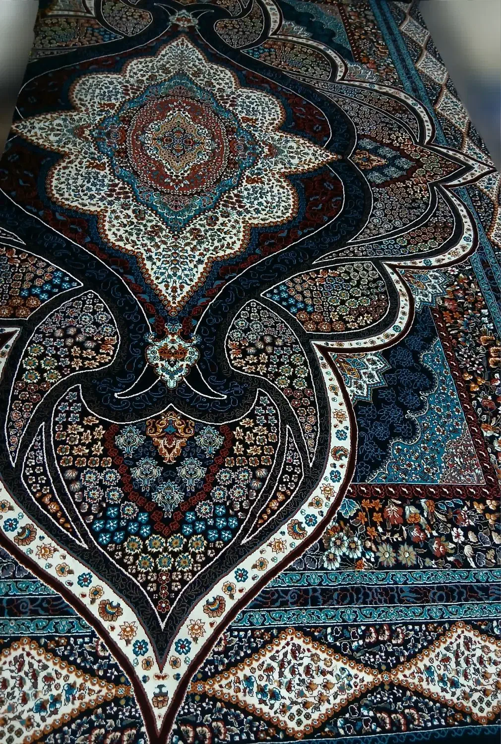 ۲ تخته فرش ۹ متری ۷۰۰شانه|فرش|تهران, علی‌آباد|دیوار