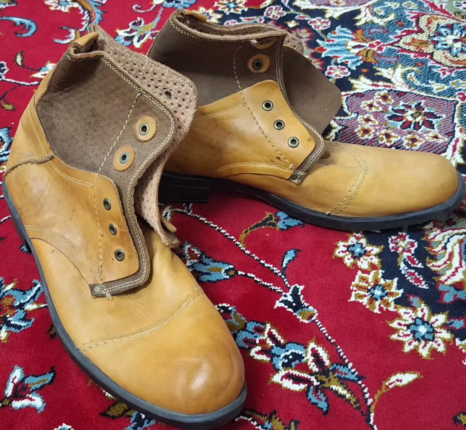 فروش بوت مردانه|کیف، کفش، کمربند|سبزوار, فرهنگیان|دیوار