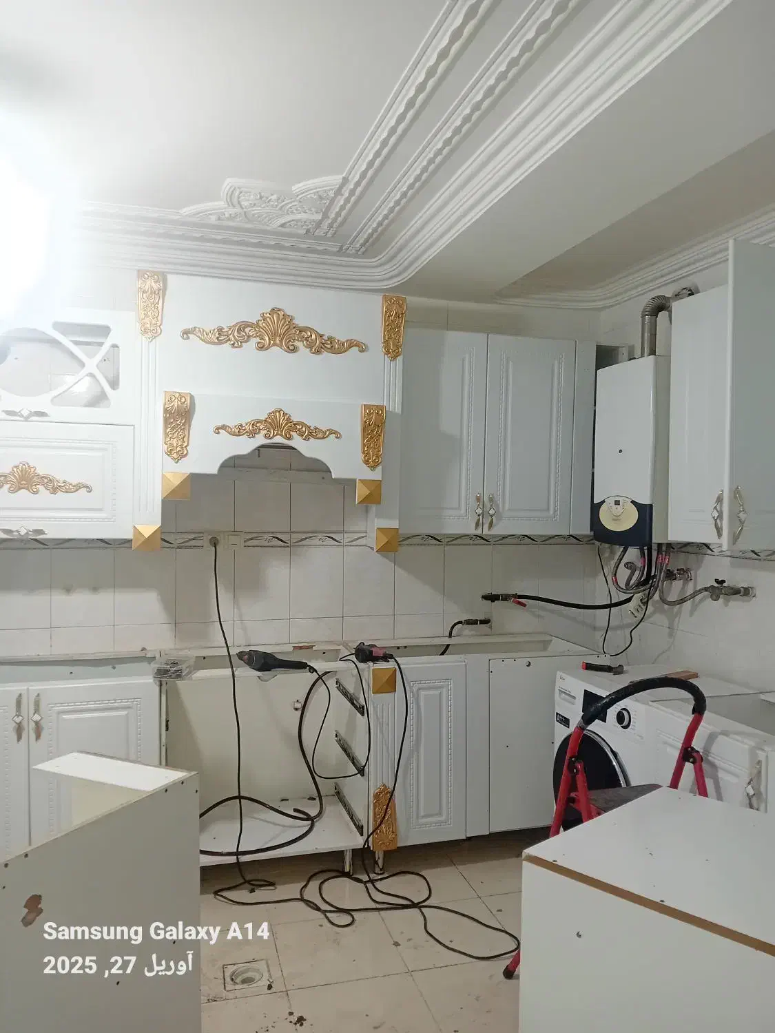 نصب و تعمیر کابینت اماده و شیرالات و تانکر اب|خدمات پیشه و مهارت|یاسوج, |دیوار