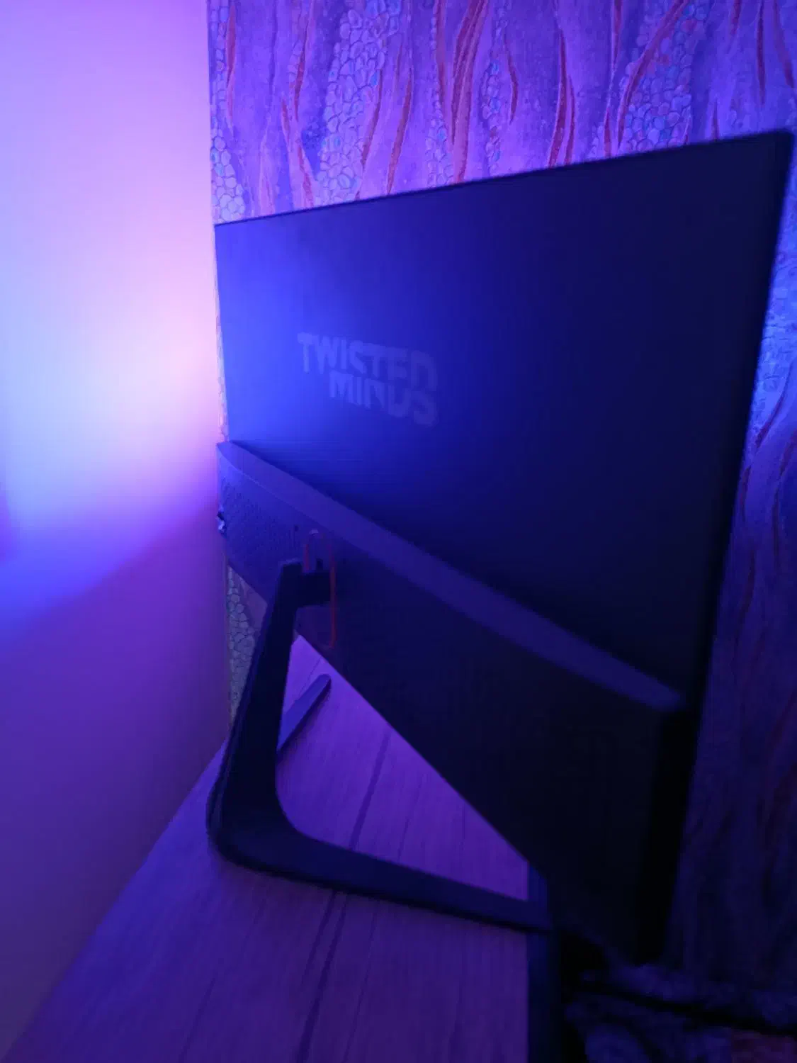 مانیتور گیمینگ Twisted minds تویست مایند 24اینچ|قطعات و لوازم جانبی رایانه|یزد, |دیوار