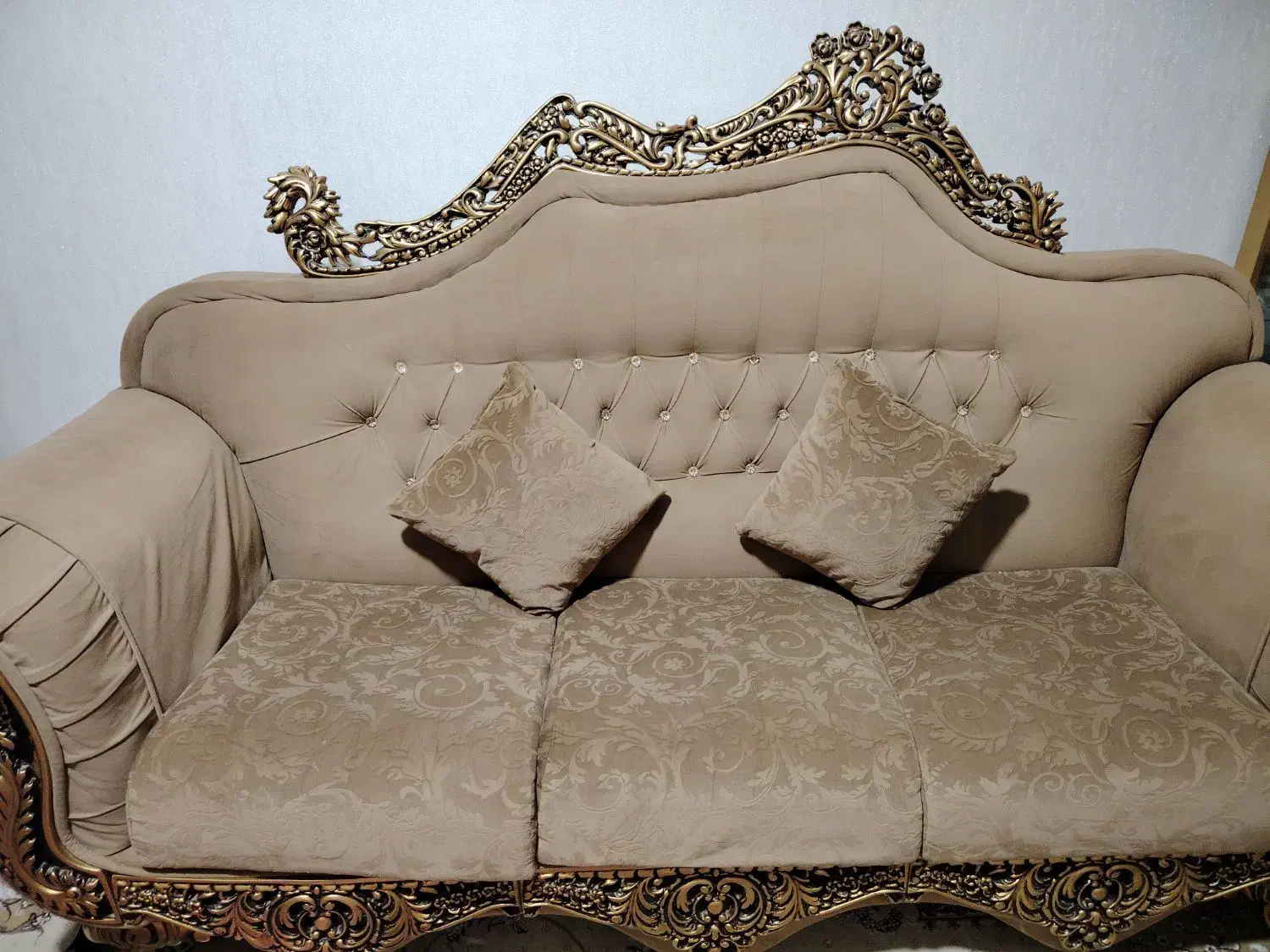 مبل هفت نفره|مبلمان خانگی و میز عسلی|رباطکریم, رباطکریم|دیوار