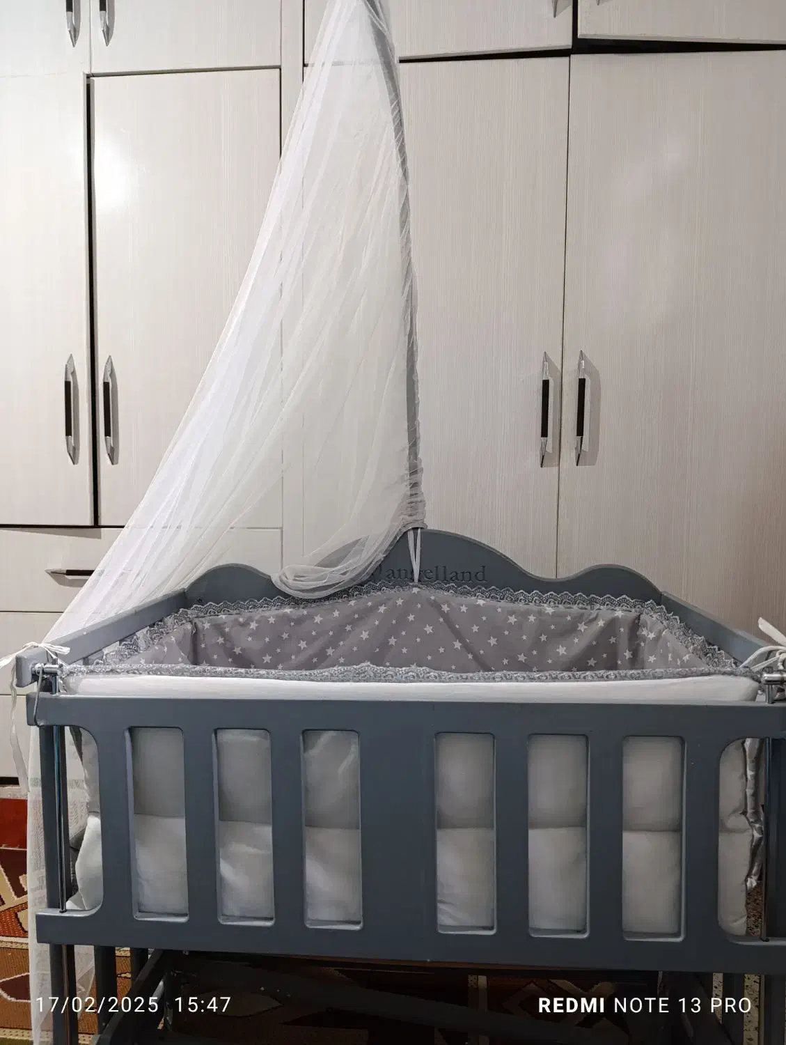 تخت نوزادی کنار مادر دره شهر|تخت و صندلی بچه|دره شهر, |دیوار