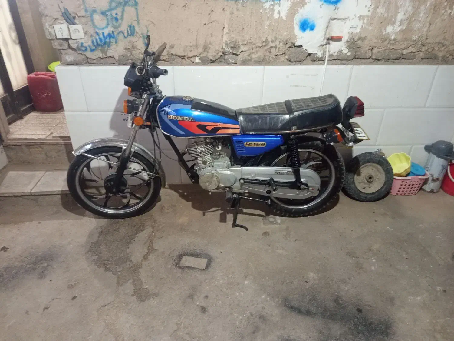 موتور طرنا. مدل91|موتورسیکلت|نیمبلوک, |دیوار