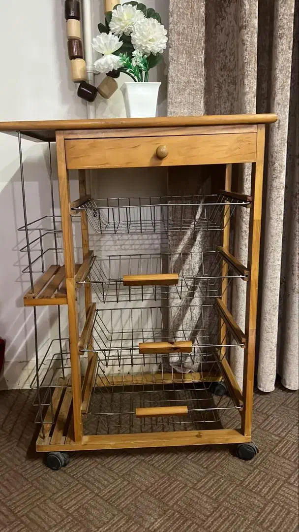 سبد سیب زمینی و پیاز|آب‌چکان و نظم‌دهنده ظروف|اهواز, پادادشهر|دیوار