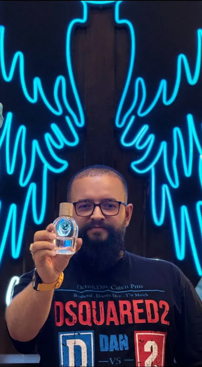 عطر ادکلن اورجینال فلور نارکوتیک برند کرکس/۱۰ گرمی|آرایشی، بهداشتی، درمانی|تبریز, |دیوار