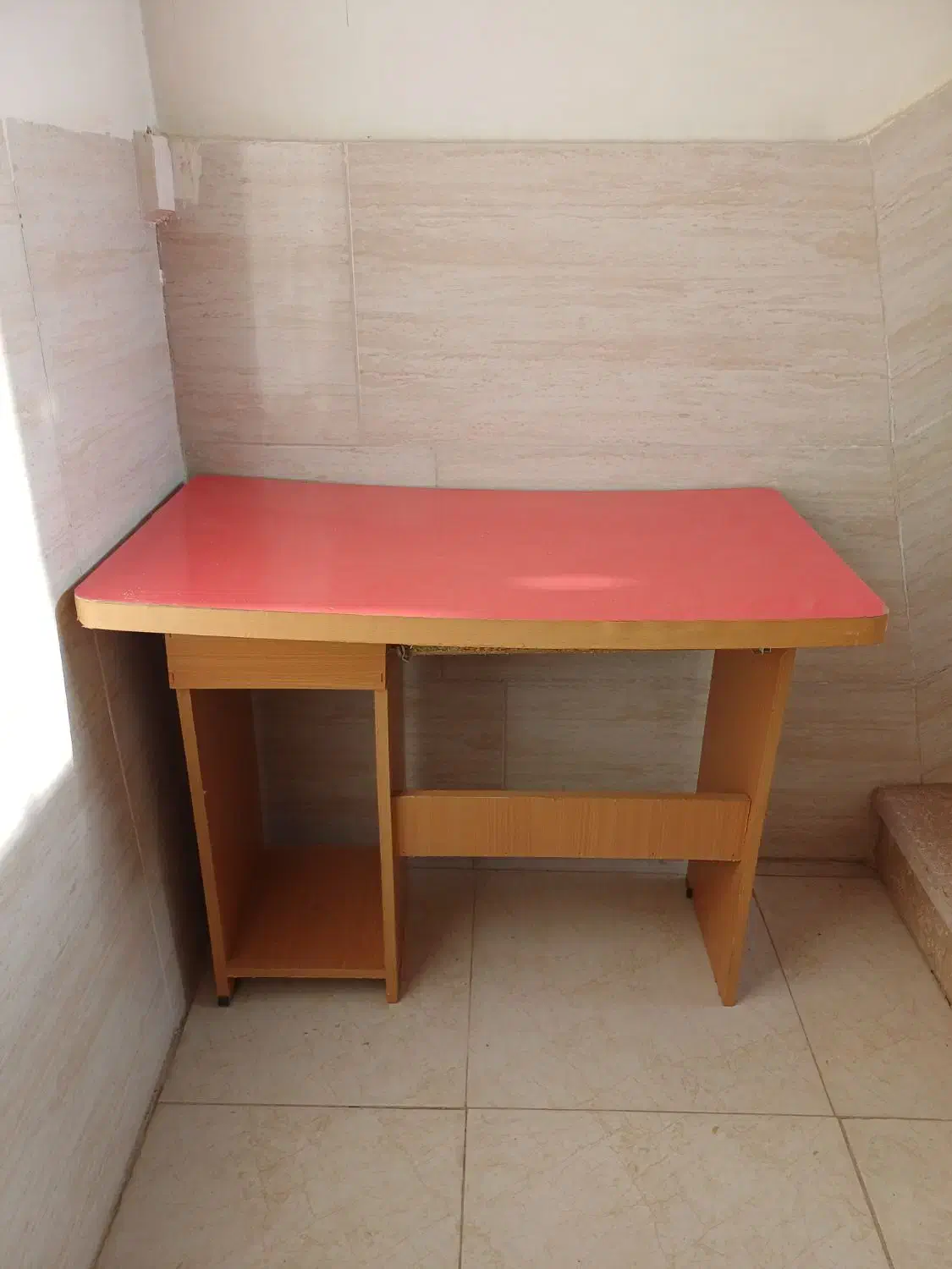 میز کامپیوتر|میز تحریر و کامپیوتر|گلپایگان, |دیوار