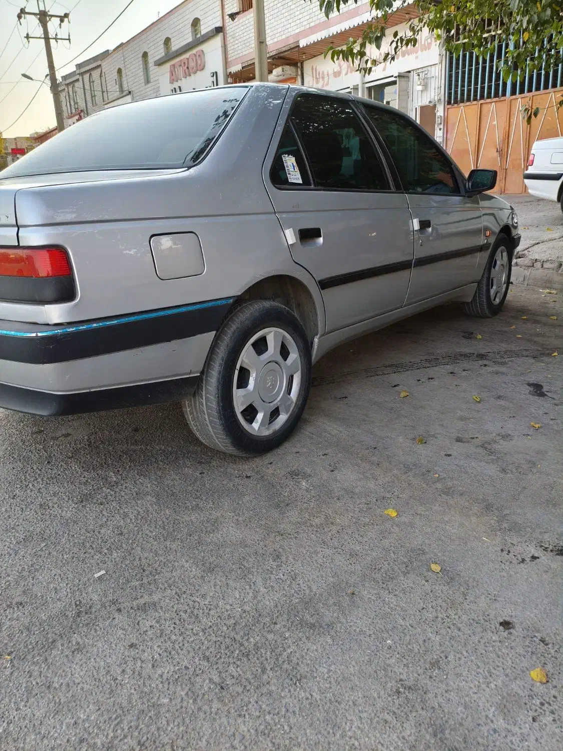 صافکاری ک نقاشی|خدمات موتور و ماشین|خرم‌آباد, |دیوار