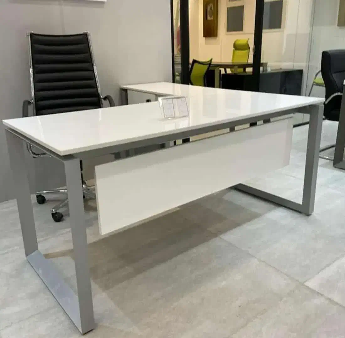 میز مدیریت پایه فلزی مدرن|دفتر کار|تهران, فاطمی|دیوار