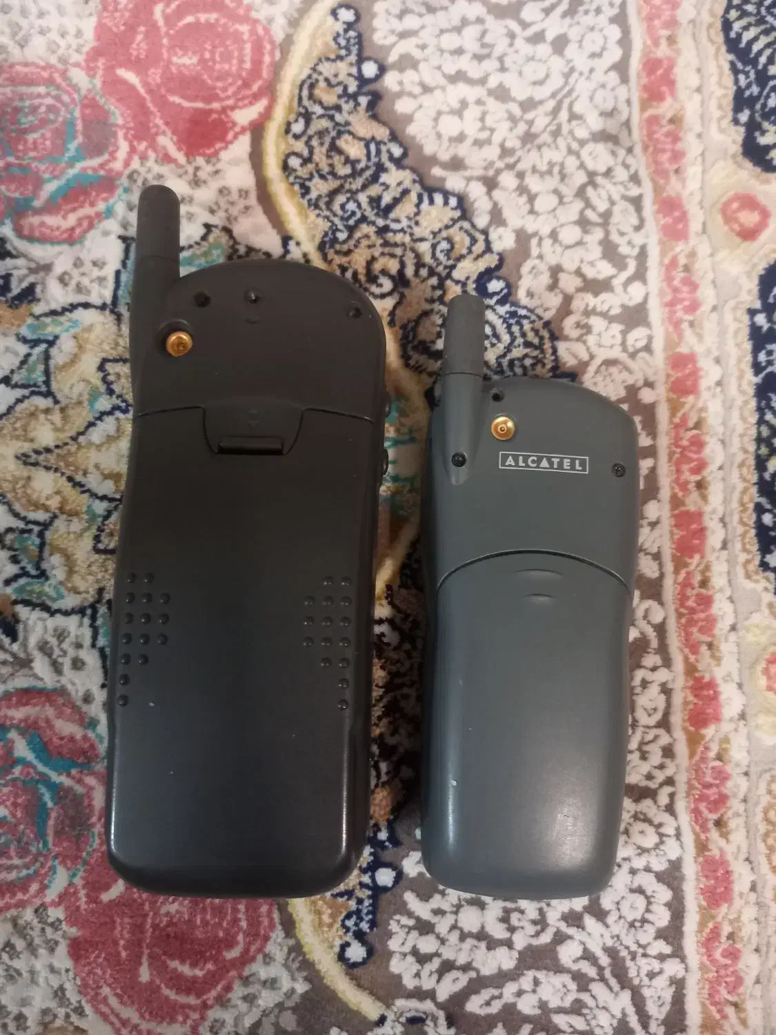 ۲ عدد گوشی کلیکسیونی آلکاتل|موبایل|تهران, انبار نفت|دیوار