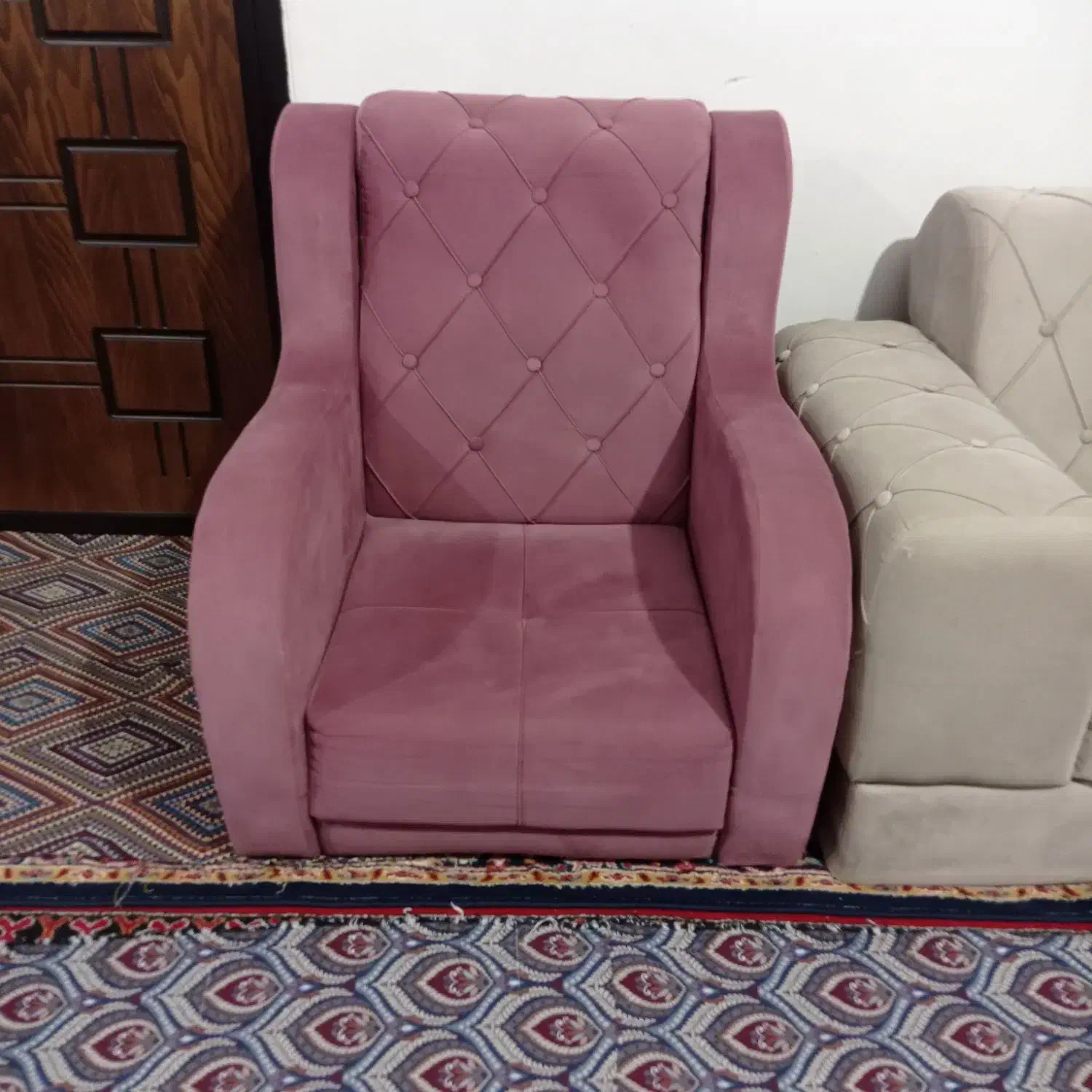 مبلمان هشت نفره چستر|مبلمان خانگی و میز عسلی|تبریز, |دیوار