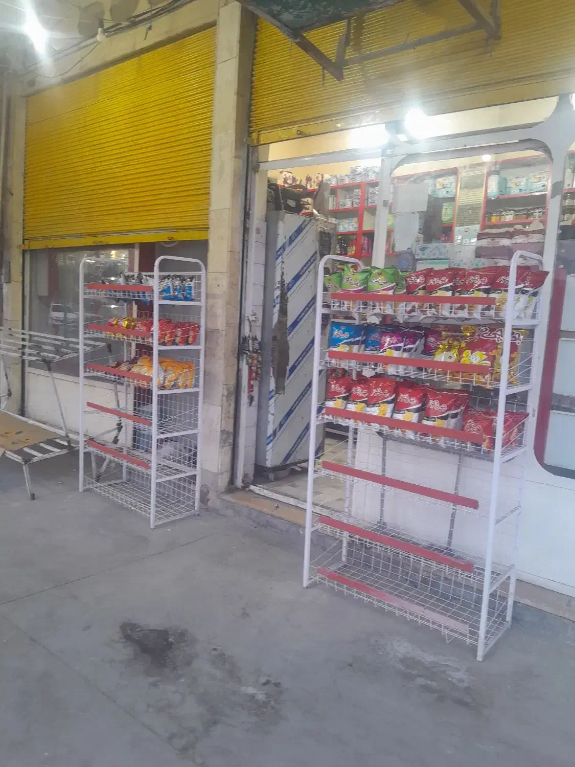 رهن واجاره مغازه دودهنه ۴۰متر هلالاحمر|اجارهٔ مغازه و غرفه|جهرم, |دیوار