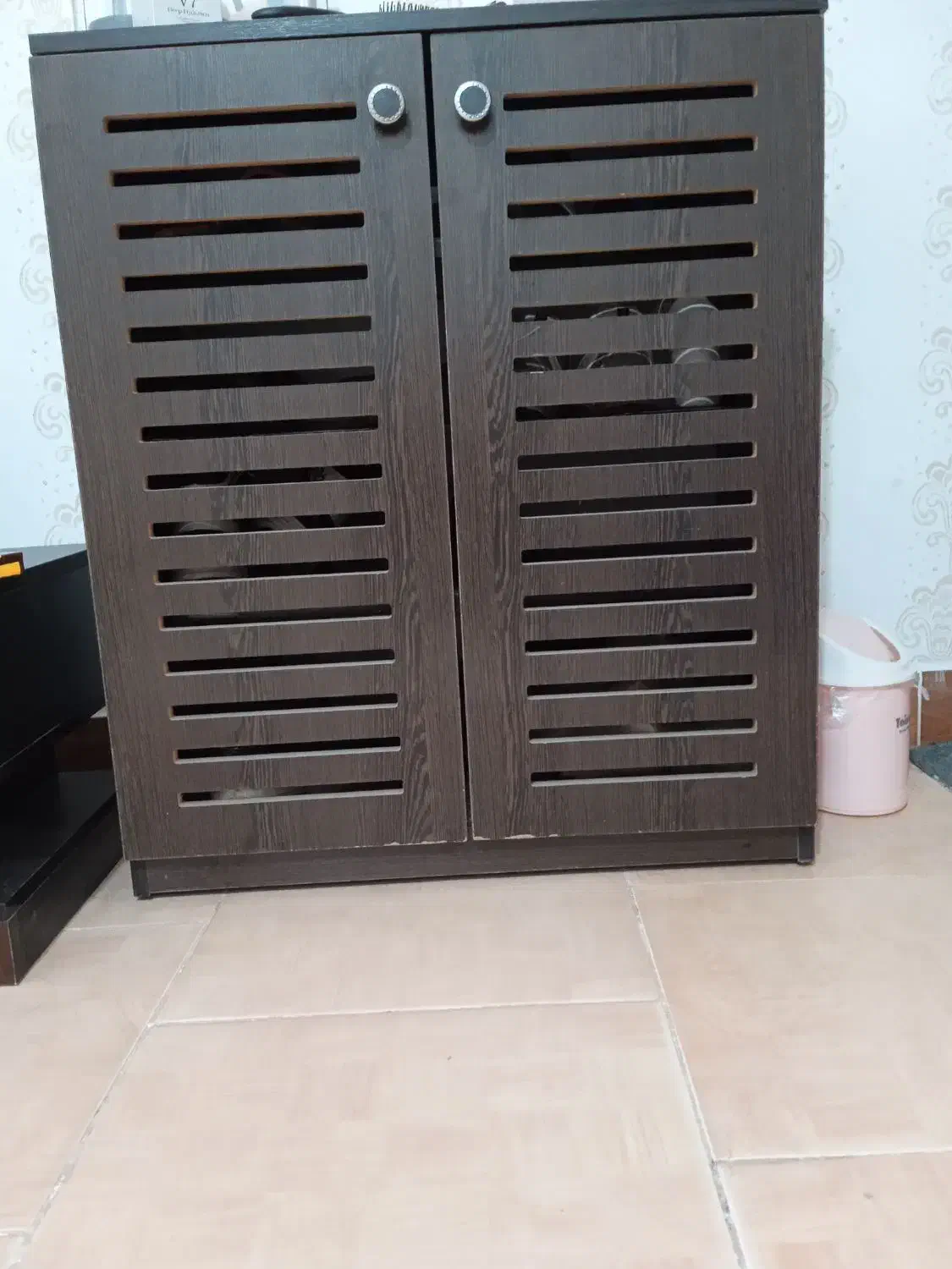 بخاری ودراور وجاکفشی کاردست نجار زیر تلویزیونی|بخاری، هیتر، شومینه|رشت, معلولین|دیوار