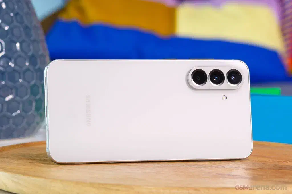 سامسونگ A56 ویتنام اقساط 12 ماهه در موبایل سپیدرود|موبایل|رشت, گیل|دیوار