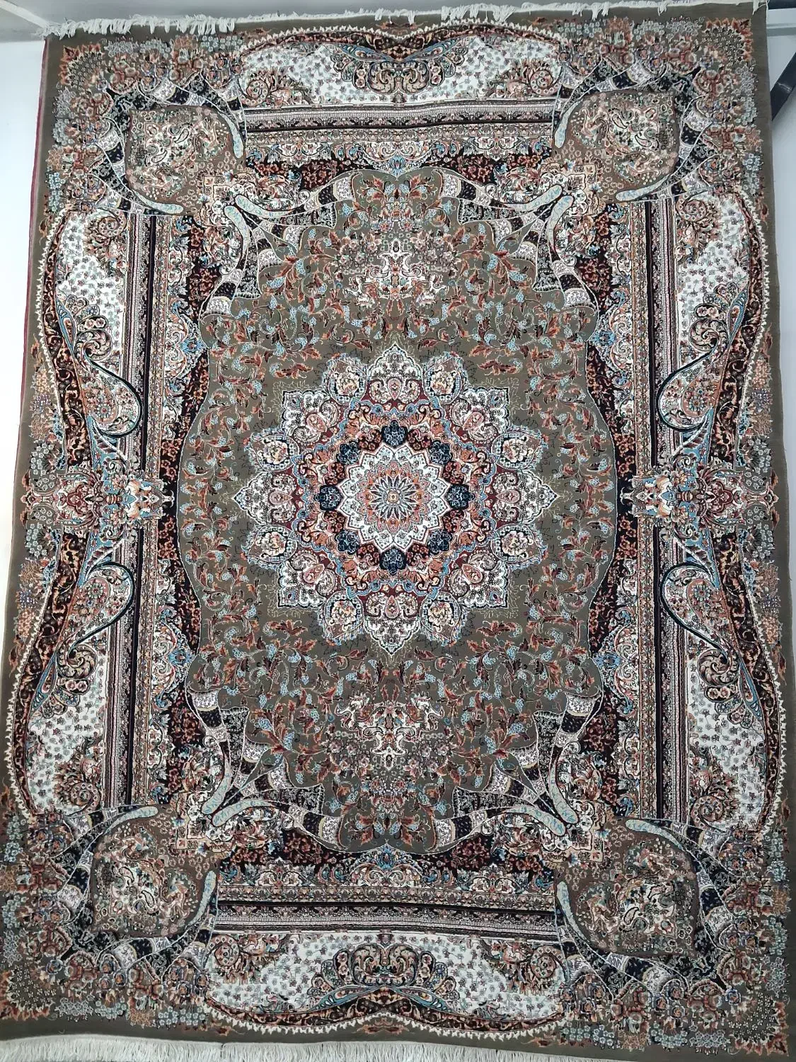 فرش ۱۲ متر تک دسته ۲ مطهری ۱۳|فرش|بیرجند, |دیوار