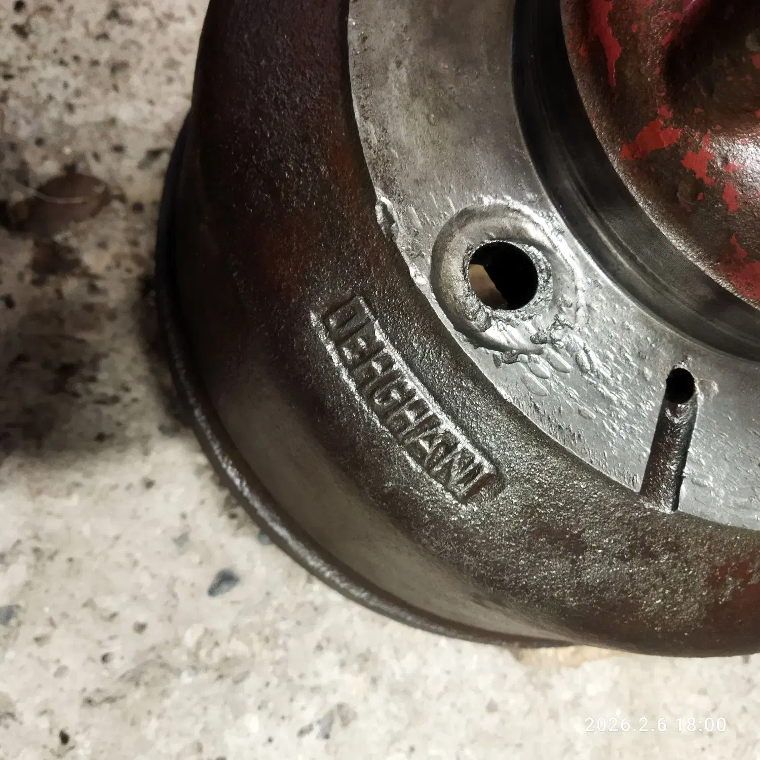 کاسه چرخ خاور ۸۰۸|ابزارآلات|لاهیجان, مهرگان|دیوار