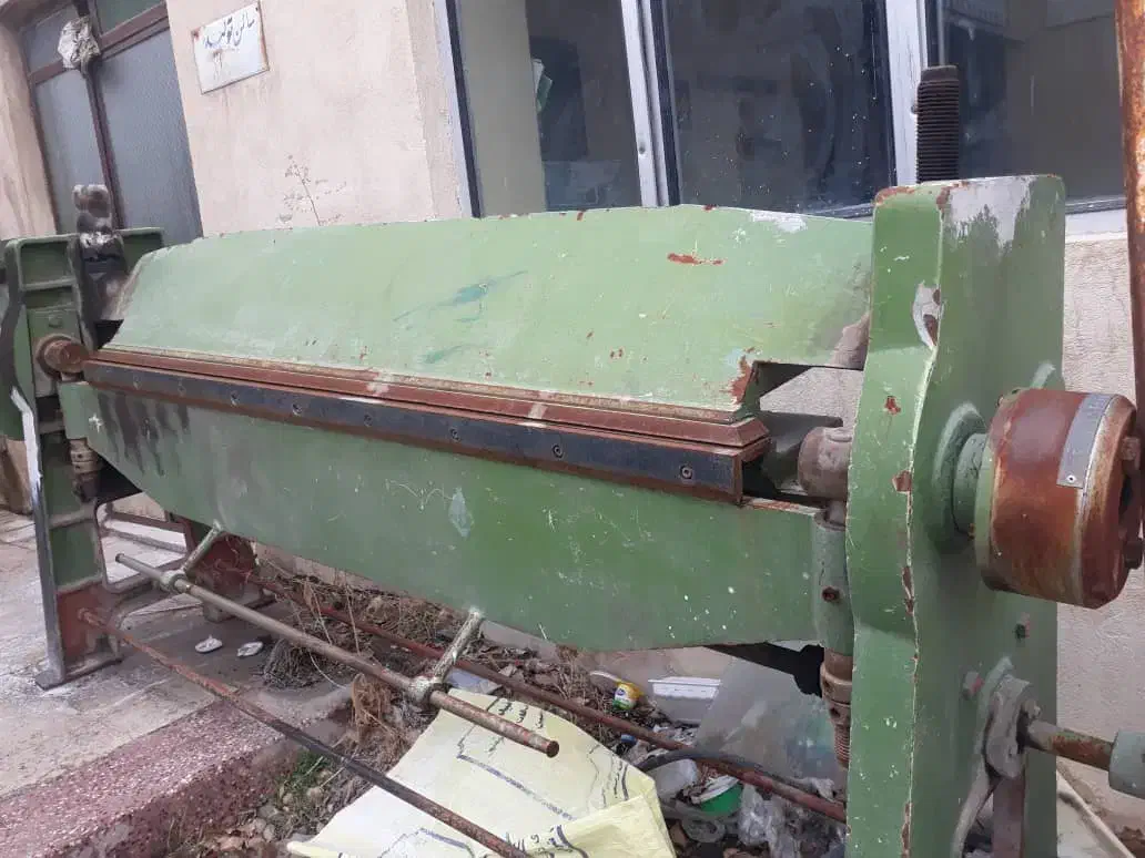 خم کن دومتر در یک و نیم|ماشین‌آلات صنعتی|بناب, |دیوار